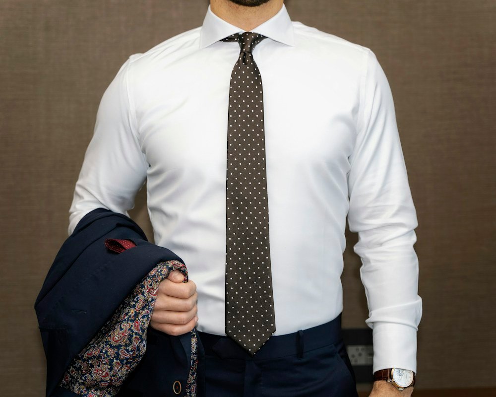A tailored cotton shirt